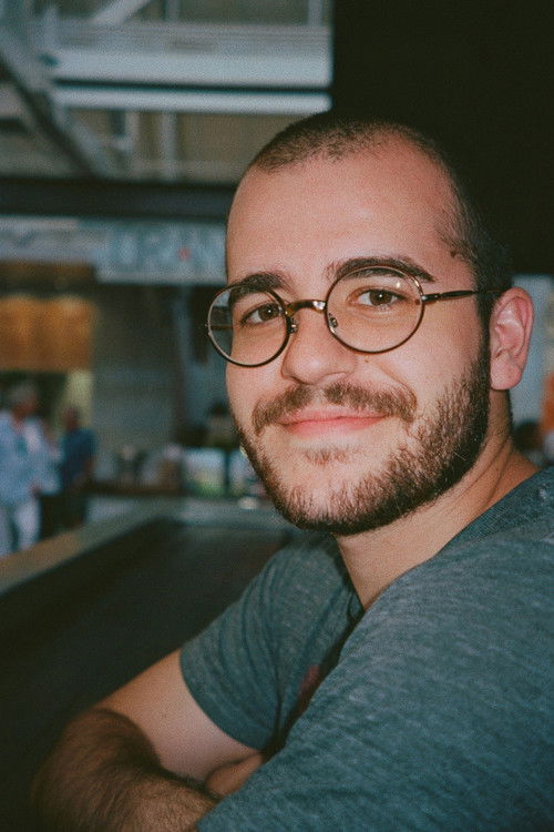 Noah Dean Davenport as Sandwich Man