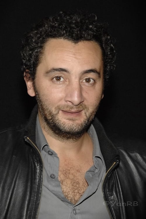 Nader Boussandel as Mamed