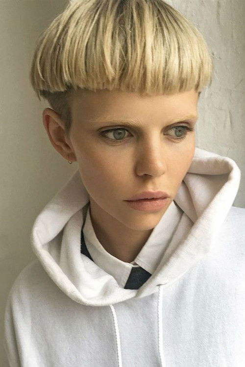 Nina Milner as Kate Ballard