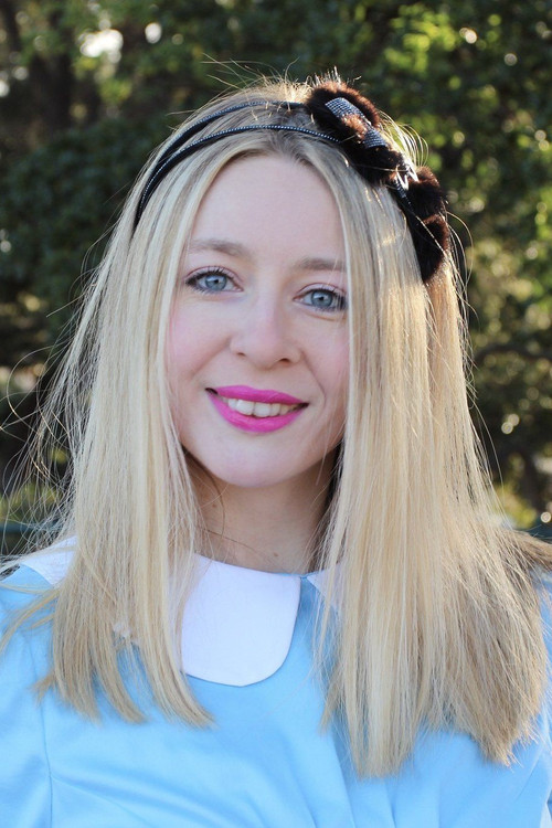 Capucine Ackermann as 