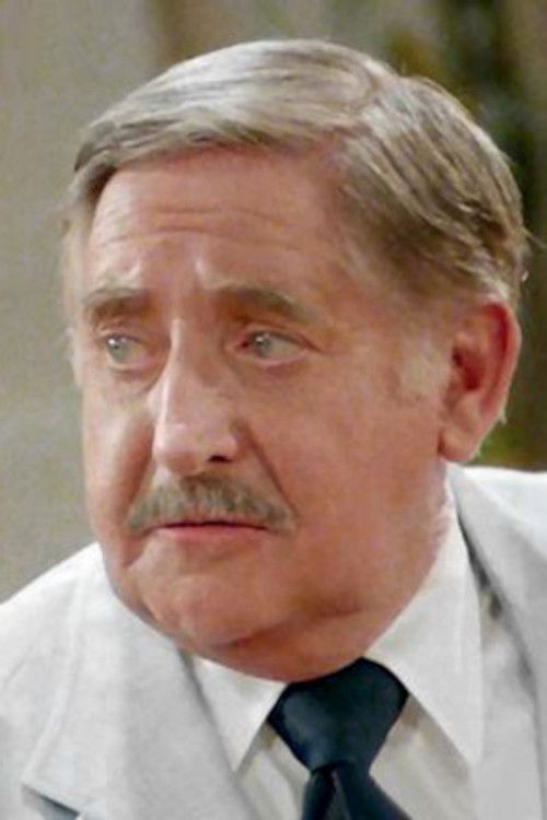 Joseph Darling as Senator Daniels