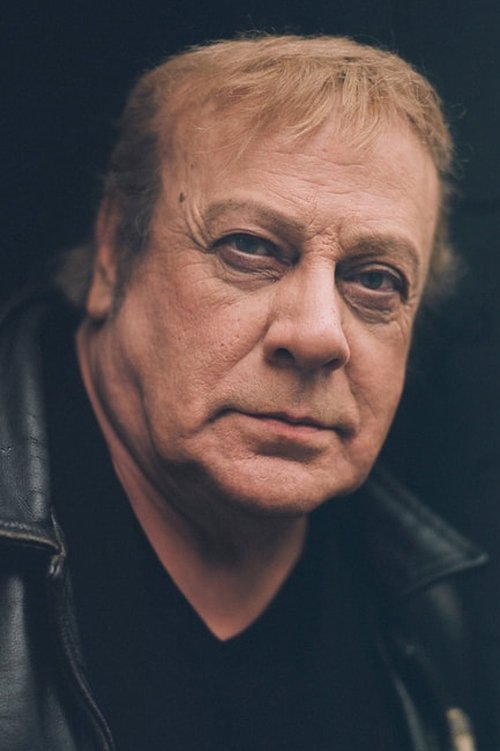 Pierre Lebeau as Méo