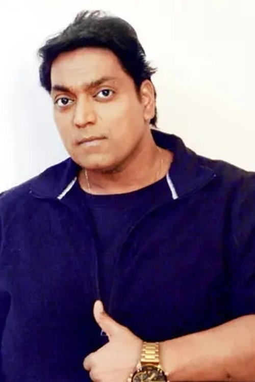 Ganesh Acharya as Gopi