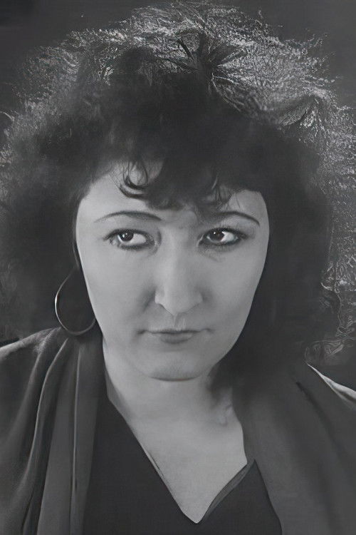 Suzanne Talba as Calliste