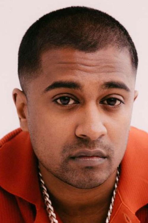 Brian Sivabalan as Ung mand