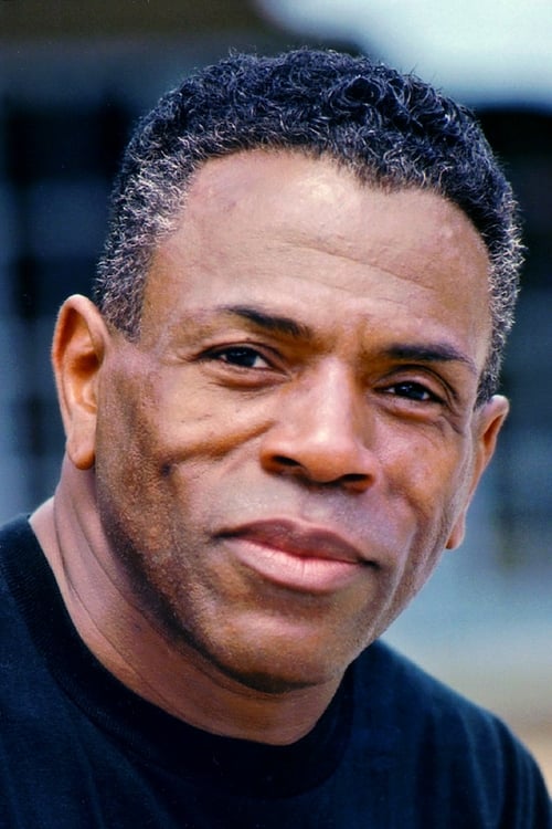 André De Shields as Self