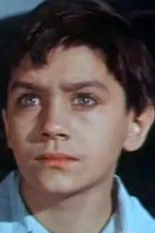 Valentin Efimov as Валя