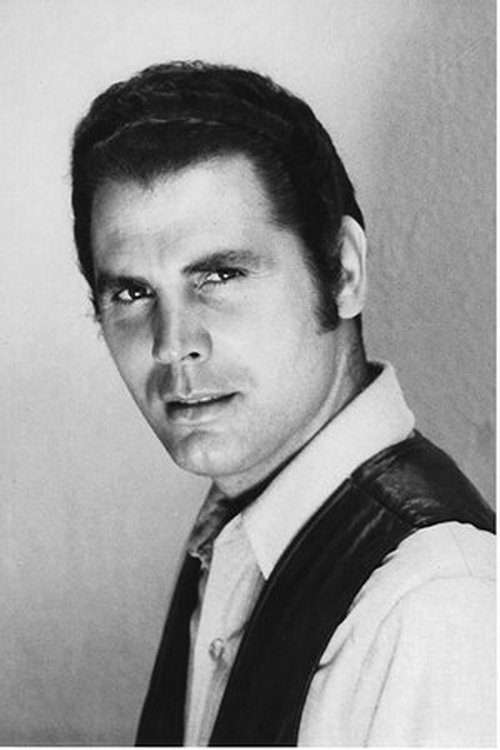 Michael Dante as Konstanine Senyonov