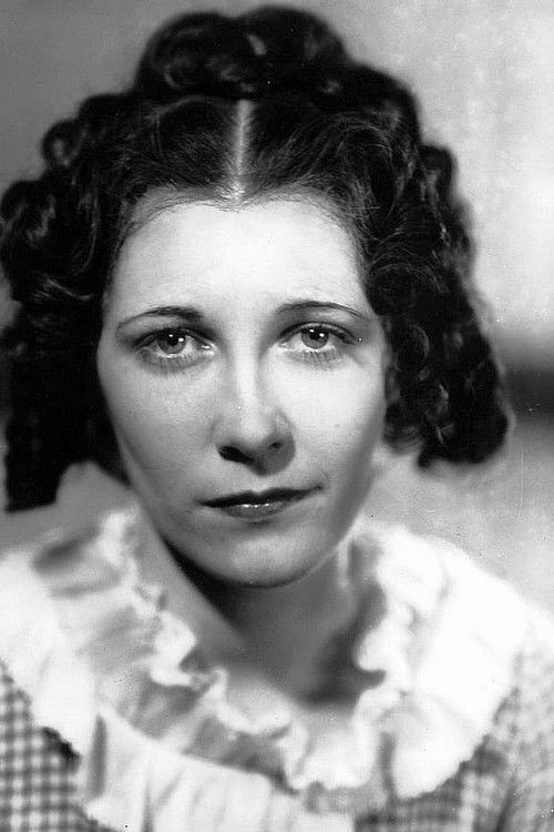 Ruth Findlay as Molly Hendricks