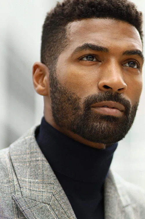 Cedrick Dawson as Darren Maxwell