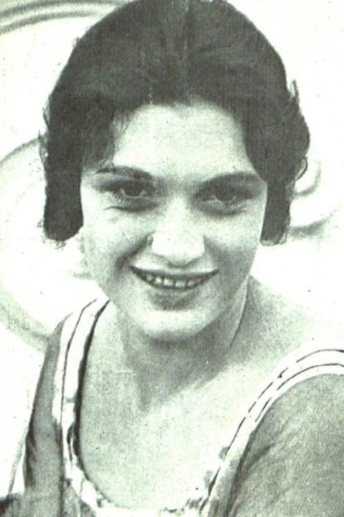 Antônia Denegri as Helena
