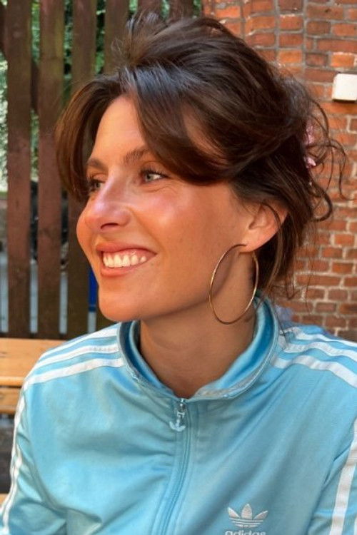 Greta Eugenie Sascha Stahl as Wilma