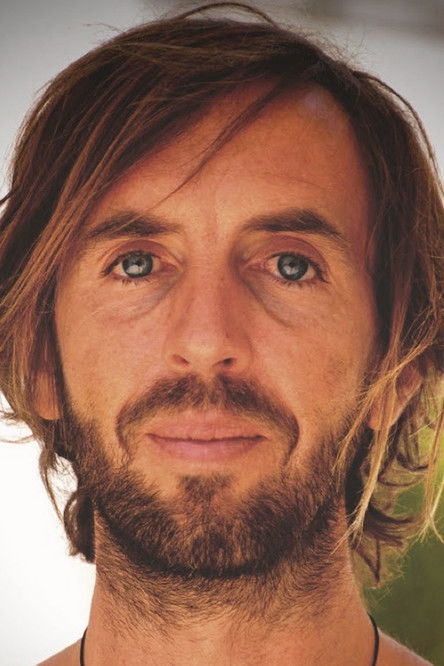 Alexis Zabé as Self