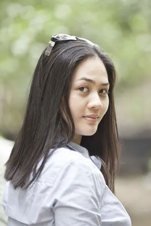 Hoàng Nhật Mai as Teacher Hiền