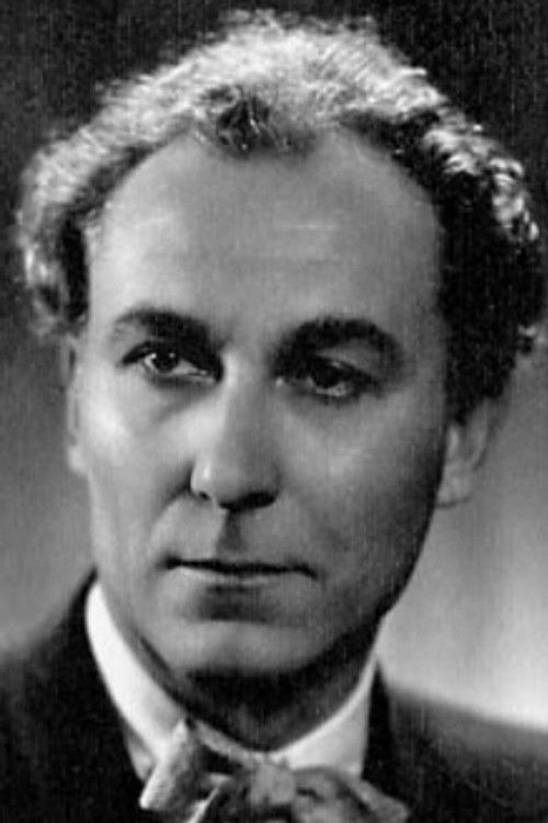 Stasys Petraitis as Padrė Augustas