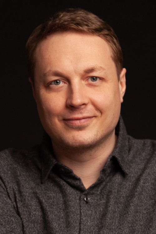 Juhan Uppin as Tavern Musician