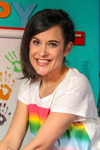 Joyce Beullens as Jurylid