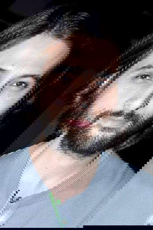 Apurva Agnihotri as Rajiv