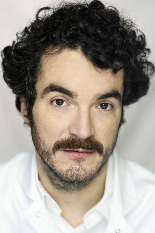 Pierre Léon Luneau as Country doctor