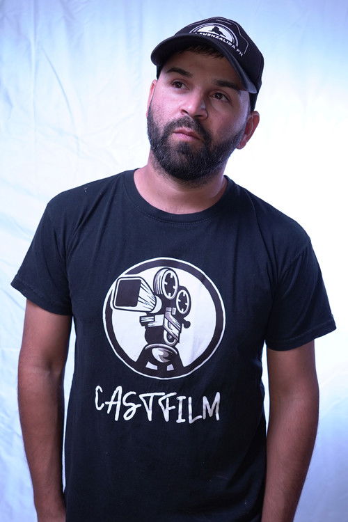 Foka Fuenzalida as Voz en off Risa Macabra