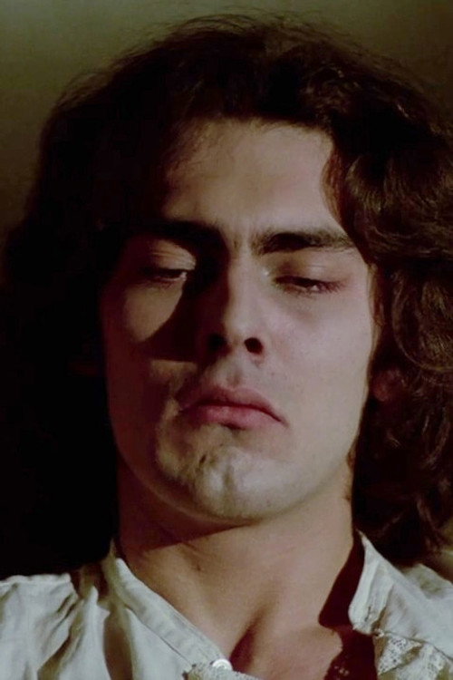 Stefan Güttler as Hüttenbesitzer