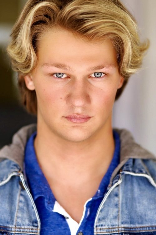 Caden Smith as Grant Timms