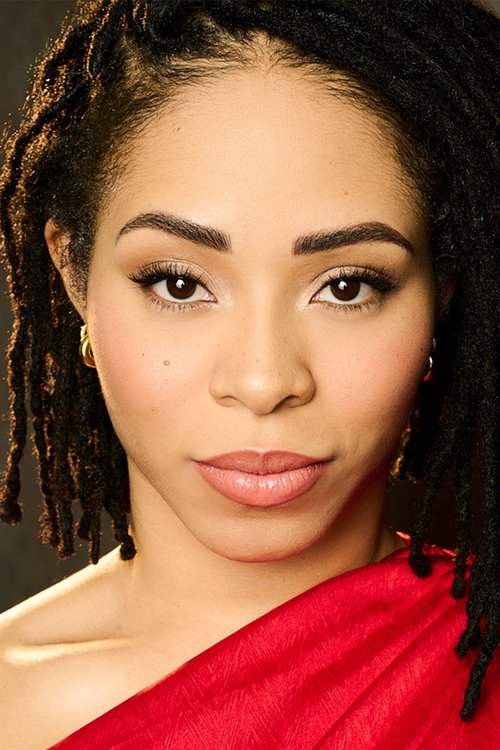 Lateria Hope as Victoria