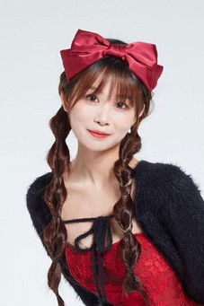 Xiao zheng as (voice)