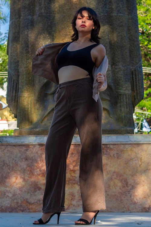 Osiris Villanueva as Valentina