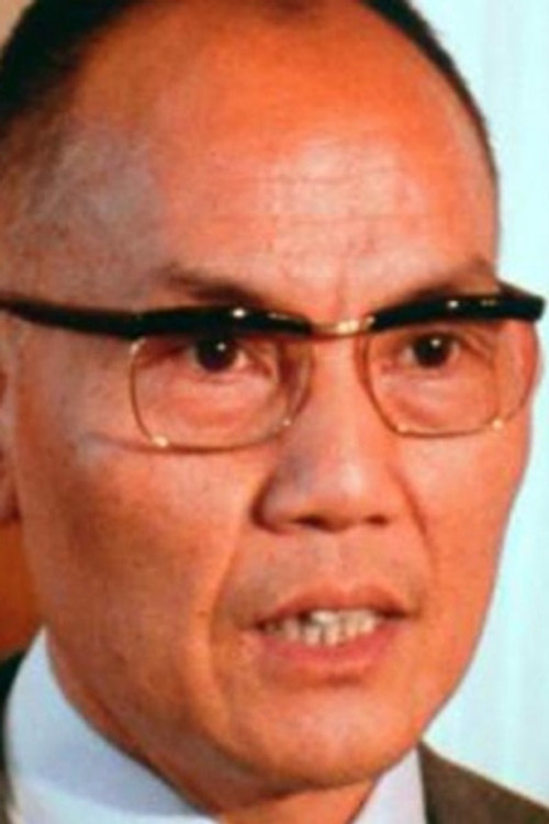 Ham Chau Luong as Japanese Captain