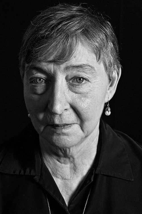 Maroussia Frank as Lena