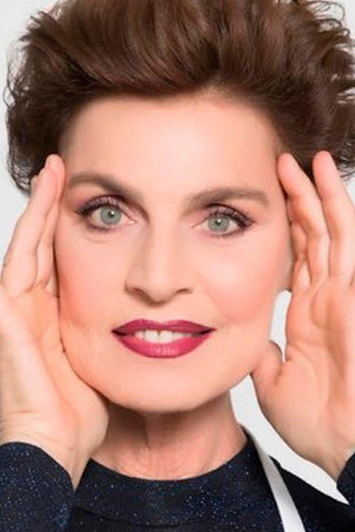 Antonia dell’Atte as Bellissima