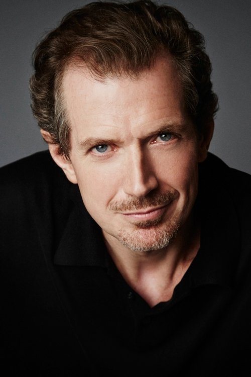 Gildart Jackson as Sid White