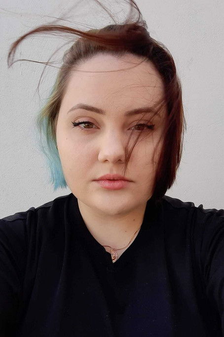 Ana Ruff as Patrícia