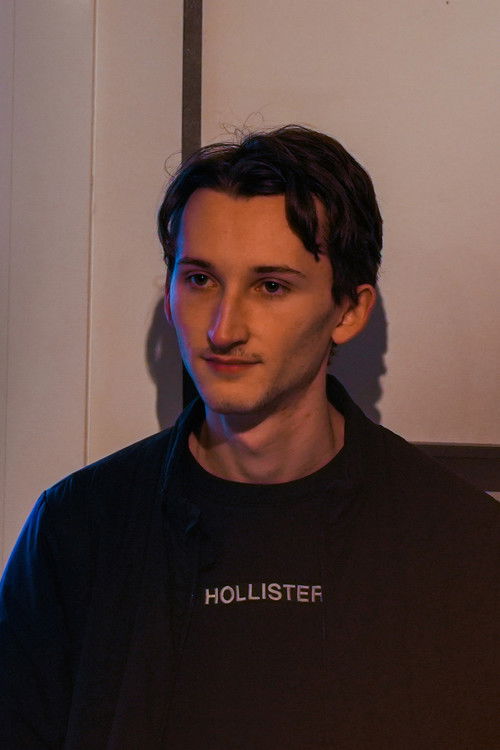 Paul Fauchet as Erio