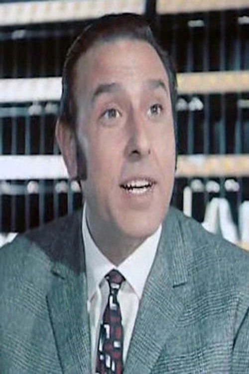 Hassan Anis as ضابط