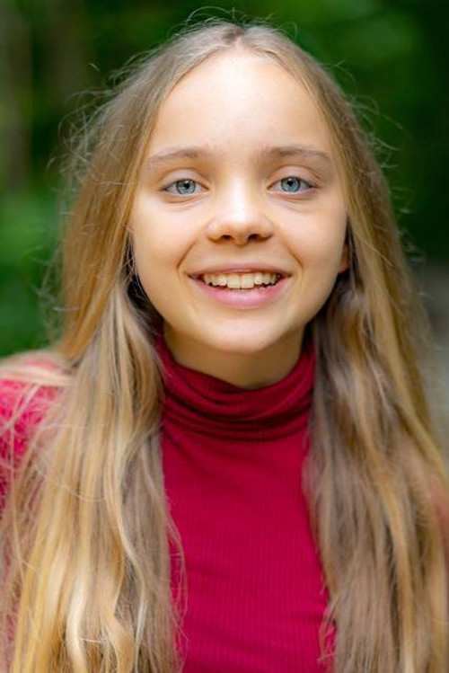 Lale Andrä as Dienstmädchen Magda