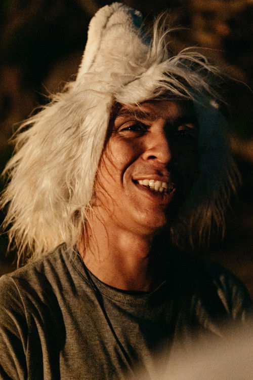 Flávio Victor as Sérgio