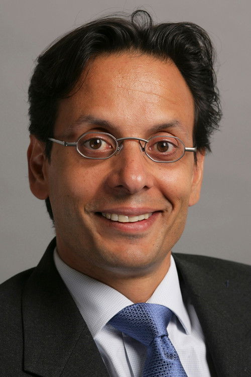 Dominic Selwood as Self