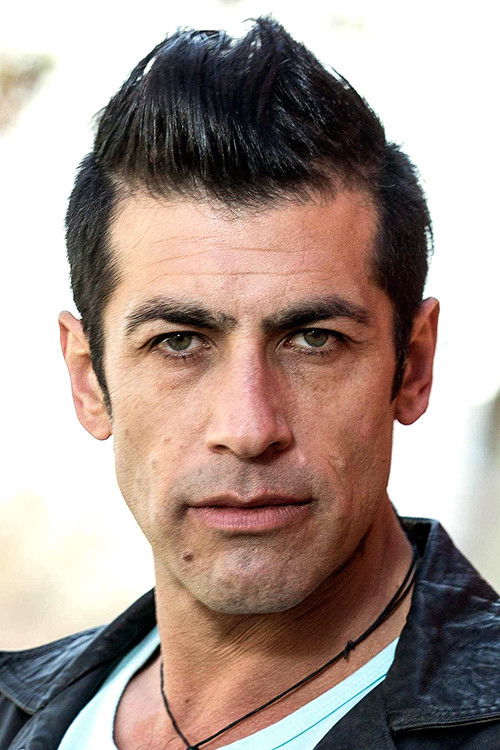 Luis Uribe as Tony 5 (Winner)