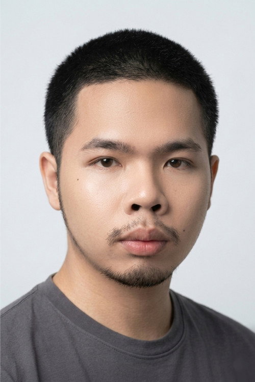 ตฤณณภพ ทองฉาย as Tan