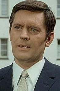 Karl-Heinz Hess as Polizeiobermeister Walter Hartmann