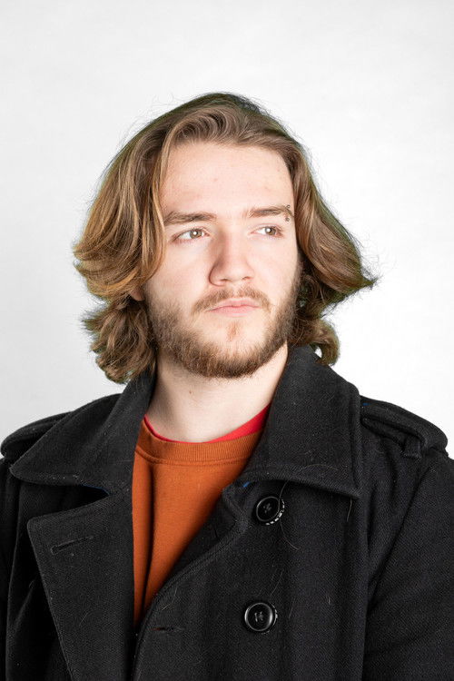 Hieronymus Glover as Narrator