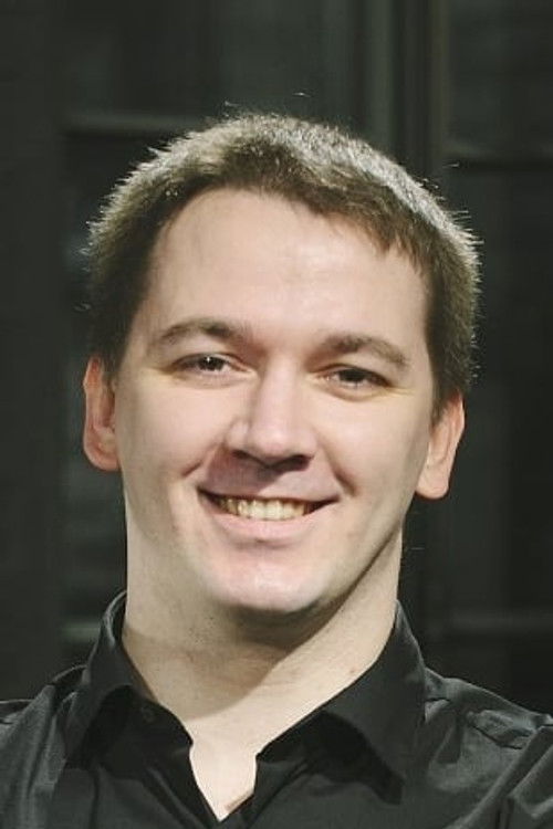 Aleksandr Rybakov as Анатолий Кушнир