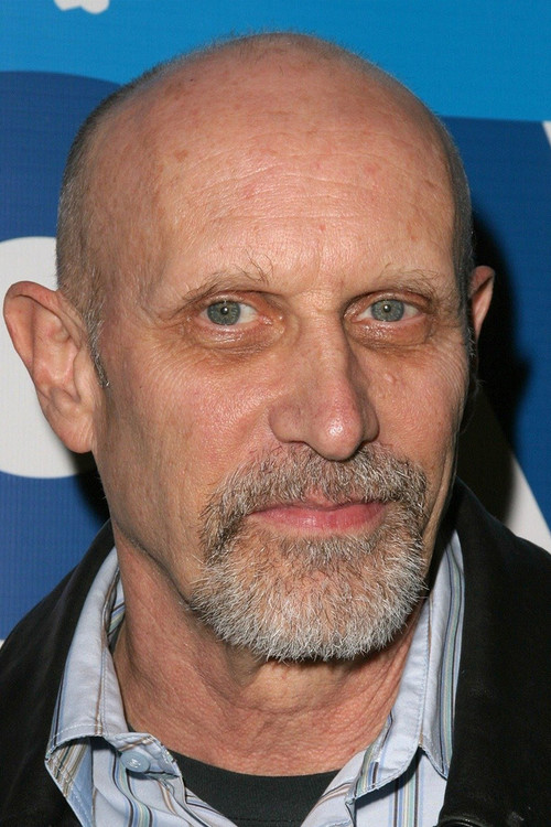 Richard Marcus as Harry