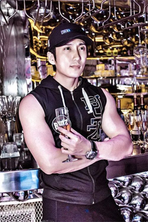 Xu Ding as Ren Hao Ming