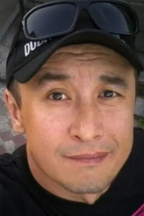 Iskander Narymbetov as Self