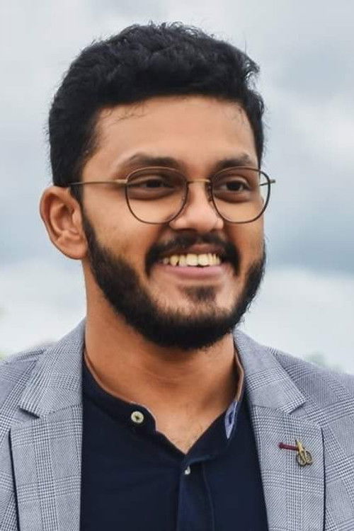 Meghdut RoyChowdhury as Robin Dutta