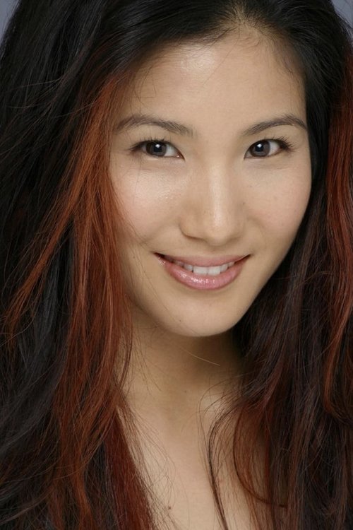 Marsha Yuen Chi-Wai as Phoenix White