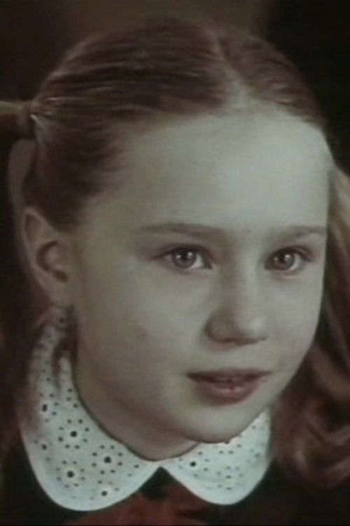 Asya Vlasenko as Lyuda Golub